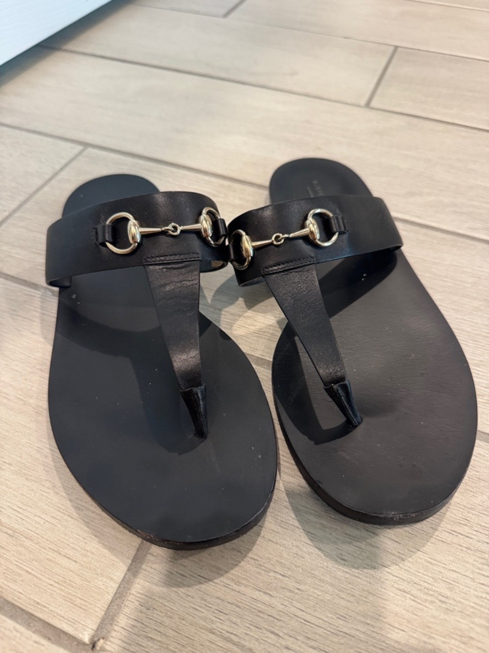 Gucci Black Leather Horsebit Thong Sandals